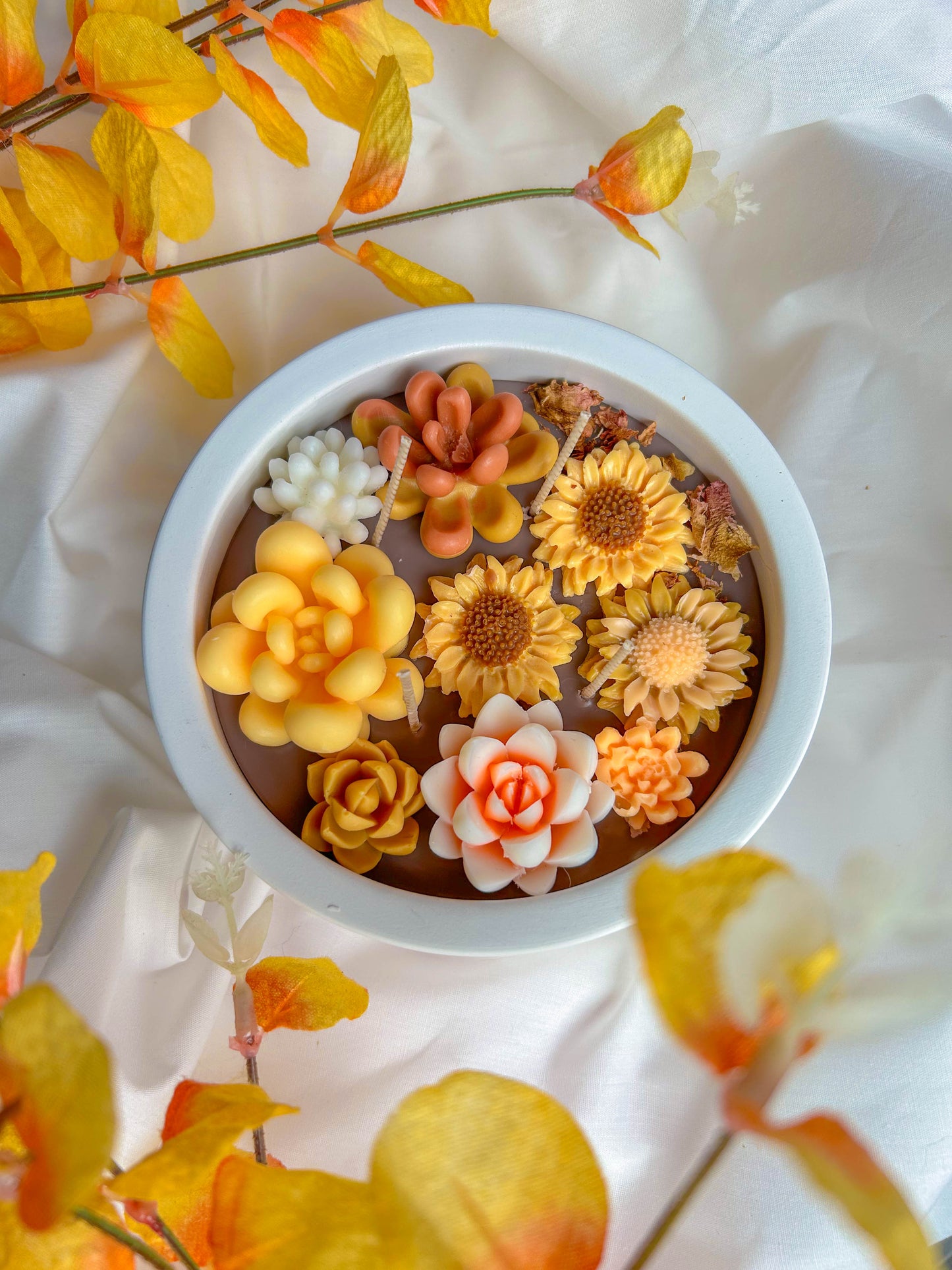 Beautiful 14oz Fall Inspired Scented Succulent Candle