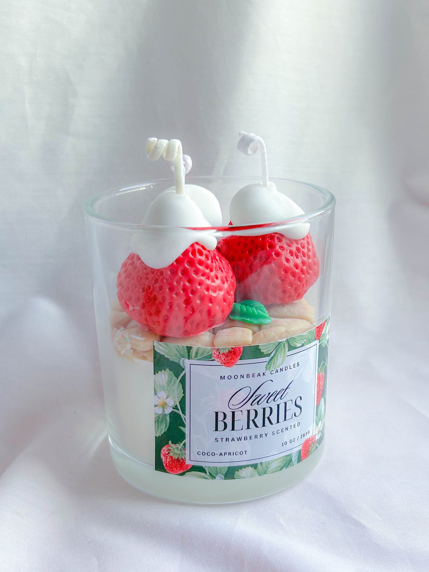 Kawaii Strawberry Pie Scented Candle