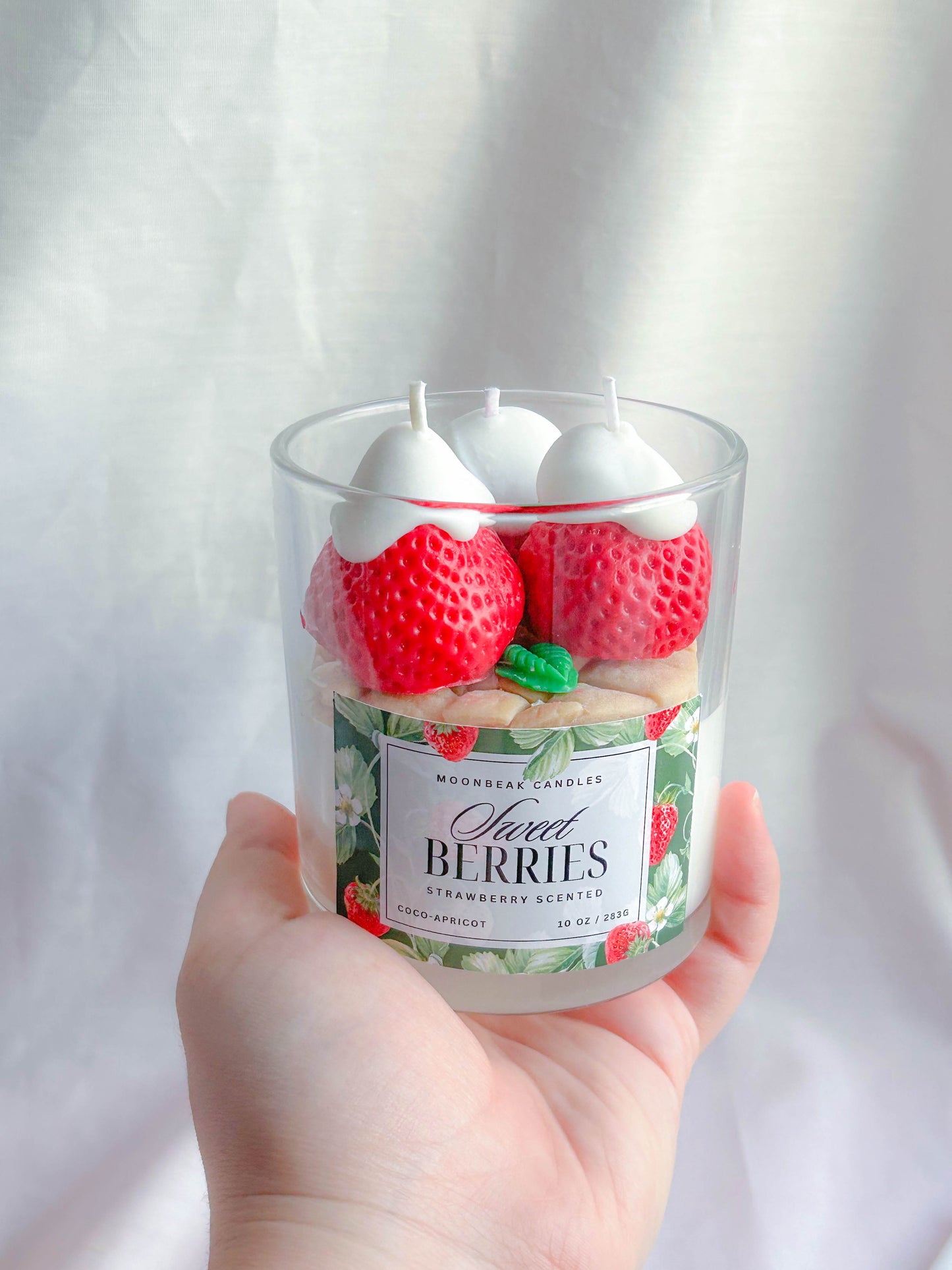 Kawaii Strawberry Pie Scented Candle