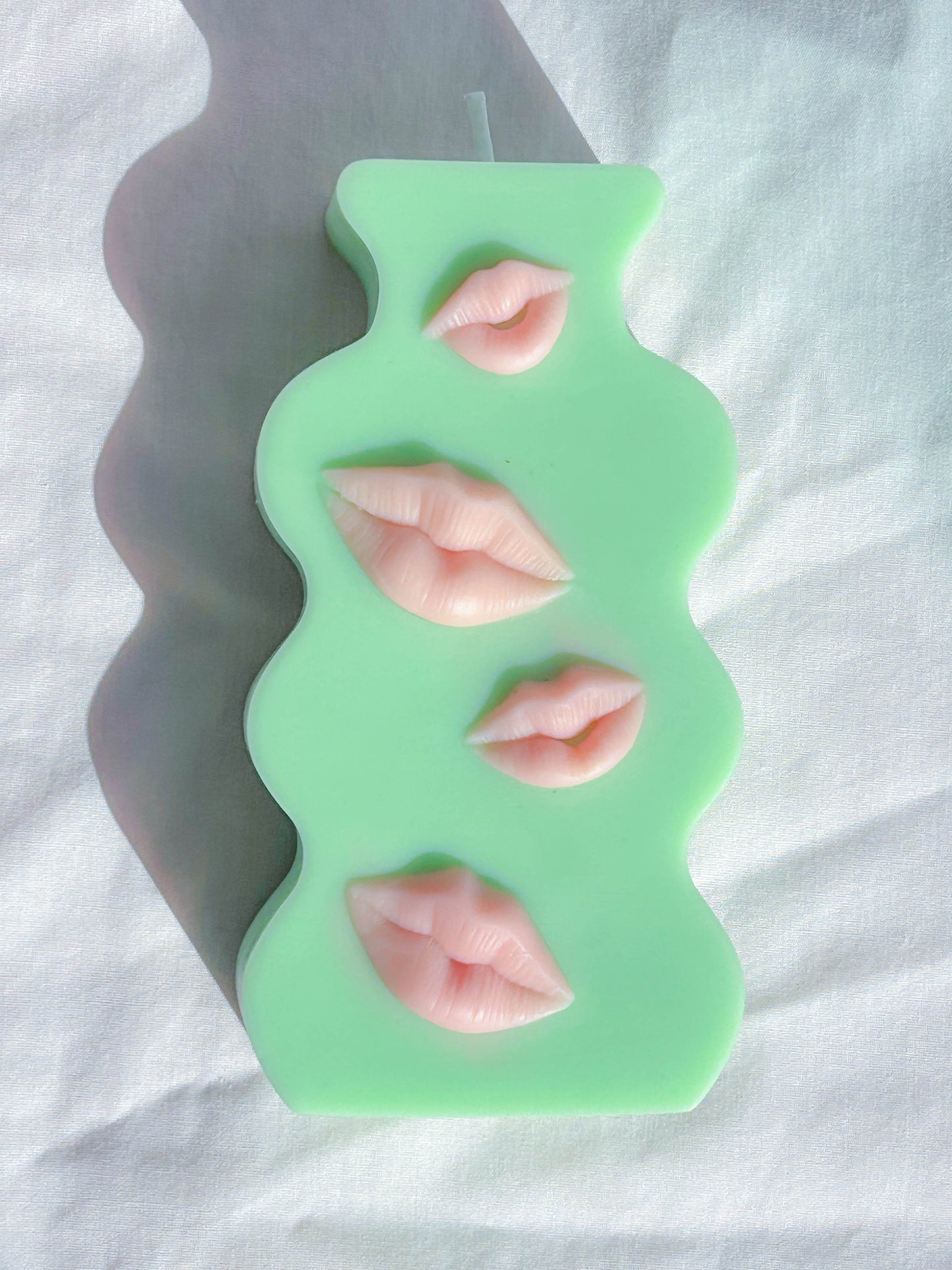 Sexy Y2K Pastel Color Lips Retro Bisou Candle