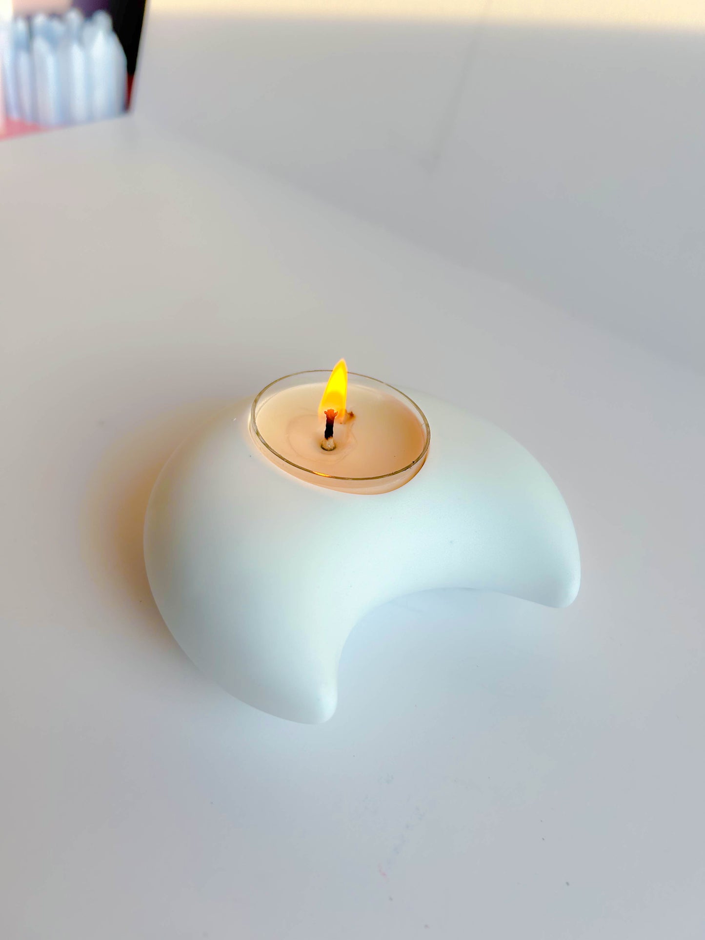 Kawaii Cute Moon Shaped  Modern Minimalist Ceramic Candleholder